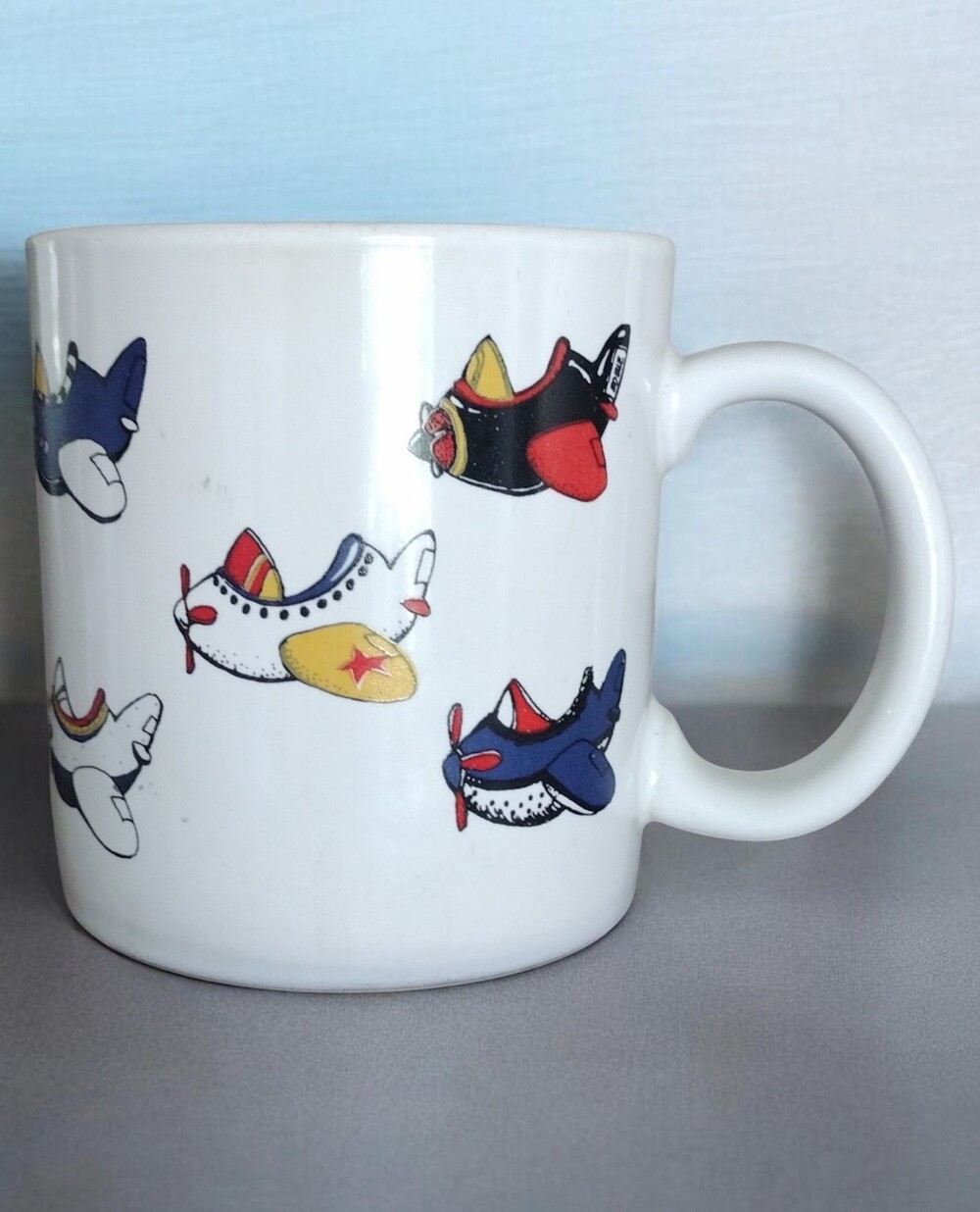 Trend Pacific Retro Vintage Propeller Airplanes Illustration Mug Coffee Cup